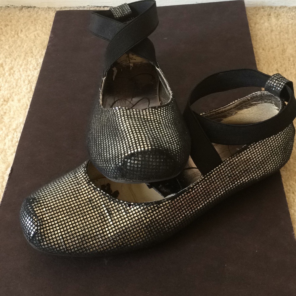 JESSICA SIMPSON BALLET FLATS